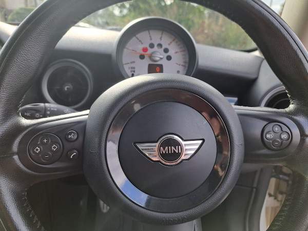 Used MINI Hatch 2011 for sale - 75664395: Photo 9