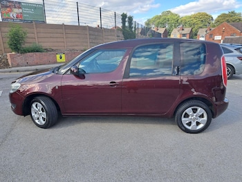 Used Skoda Roomster 2014 for sale - 75505103: Photo