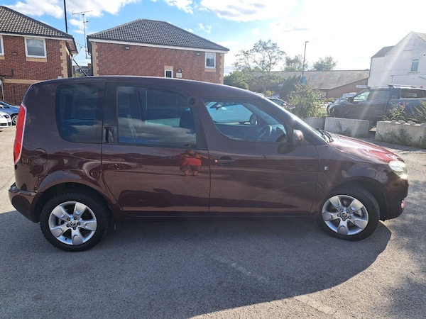 Used Skoda Roomster 2014 for sale - 75505103: Photo 8