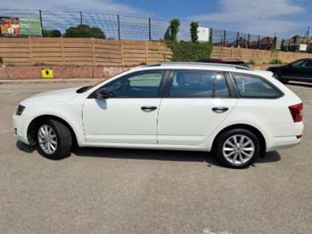 Used Skoda Octavia 2014 for sale - 74983886: Photo