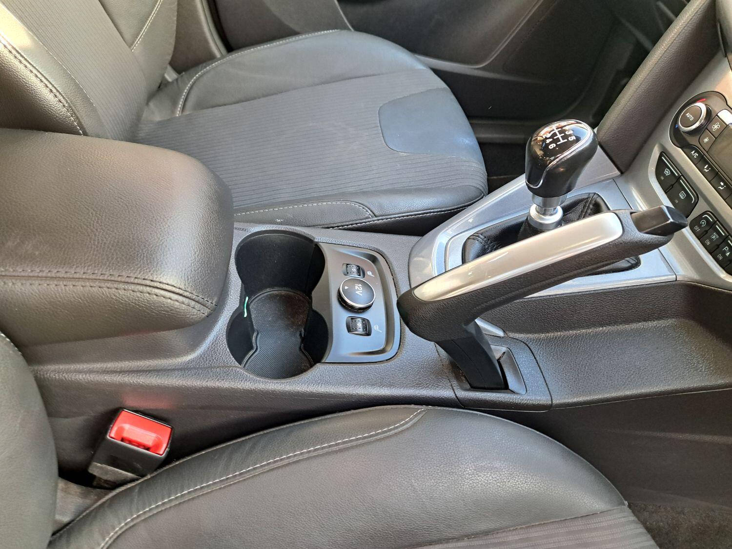 Used Ford Focus 2011 for sale - 76198255: Photo 17
