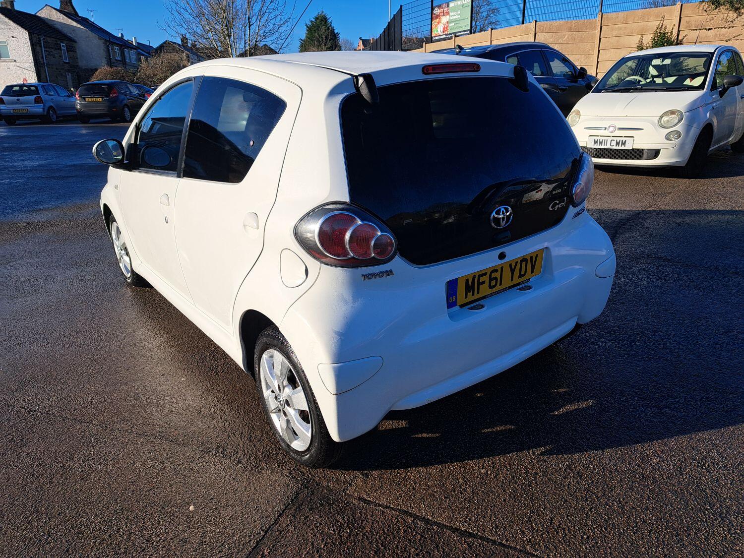 Used Toyota AYGO 2011 for sale - 78040332: Photo 6