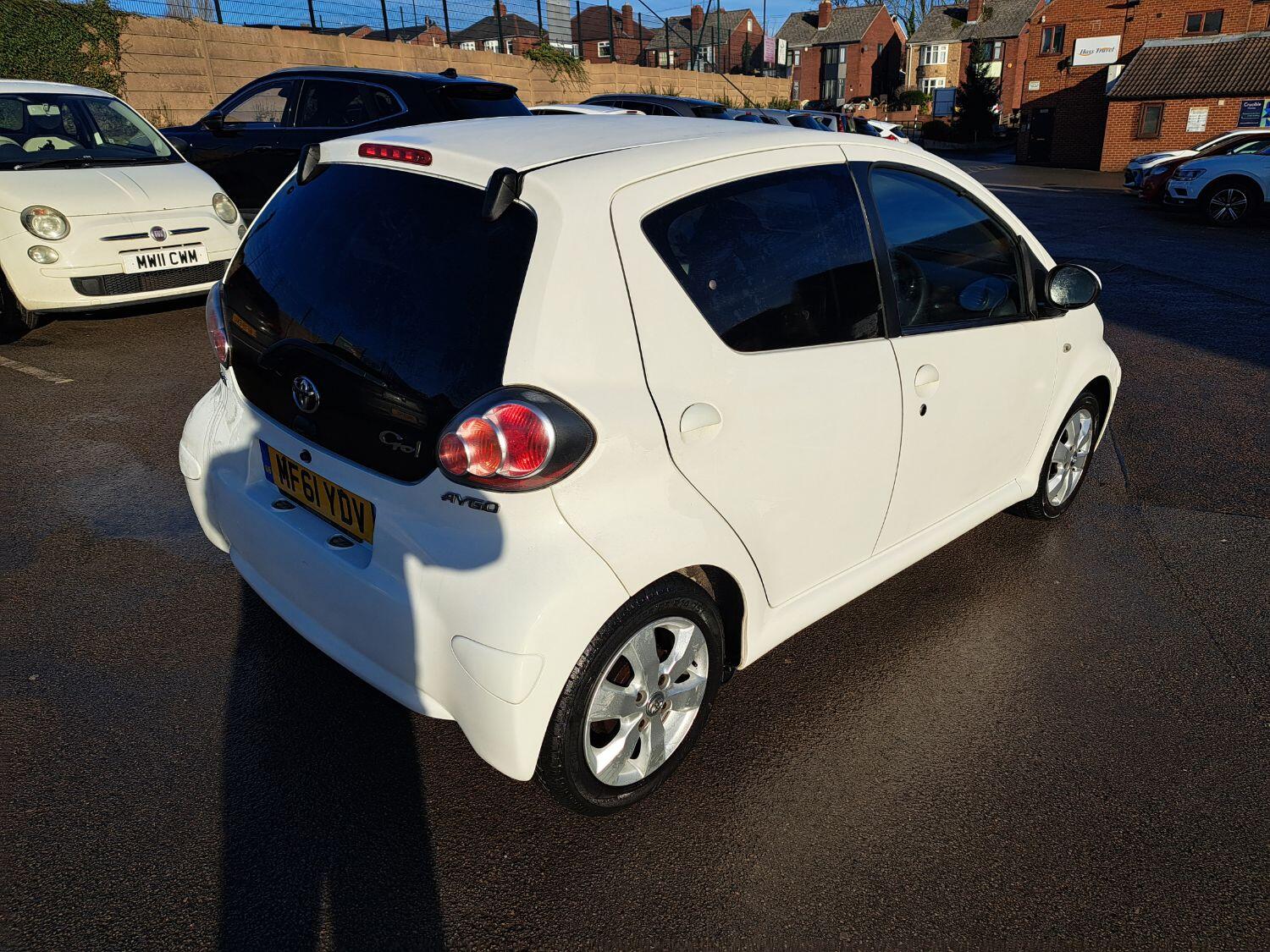 Used Toyota AYGO 2011 for sale - 78040332: Photo 8