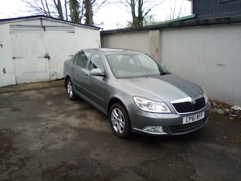 Used Skoda Octavia 2012 for sale - 77207519: Photo