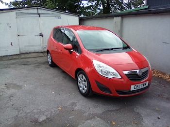 2011 (11) - 1.4i 16V Expression 5dr