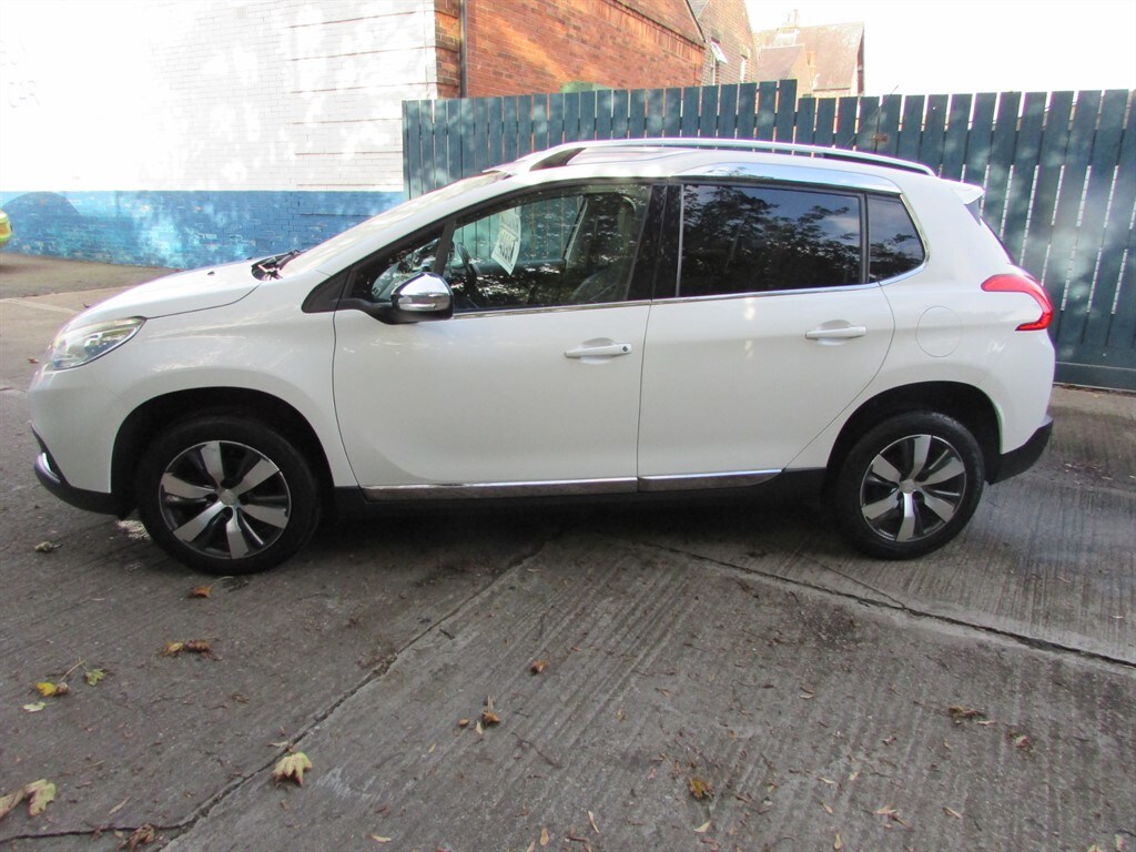 Used Peugeot 2008 2015 for sale - 76124910: Photo 3