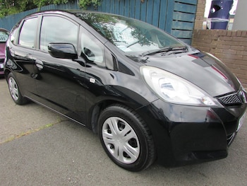 Used Honda Jazz 2013 for sale - 75570752: Photo