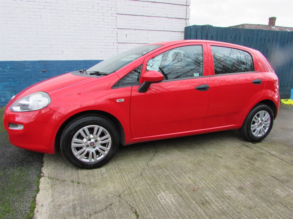 Used Fiat Punto 2017 for sale - 77256636: Photo 4