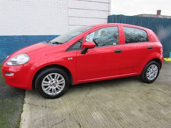 Used Fiat Punto 2017 for sale - 77256636: Photo