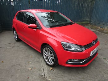Used Volkswagen Polo 2016 for sale - 79674556: Photo