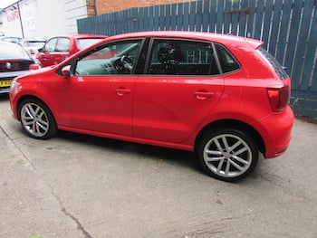 Used Volkswagen Polo 2016 for sale - 79674556: Photo
