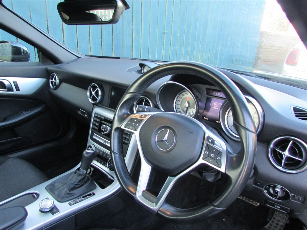 Used Mercedes-Benz SLK 2015 for sale - 77218956: Photo 6