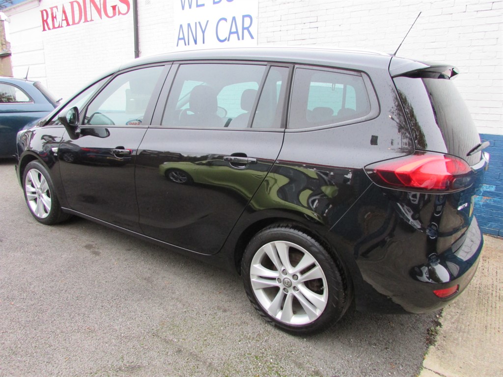 Used Vauxhall Zafira Tourer 2017 for sale - 76366725: Photo 2