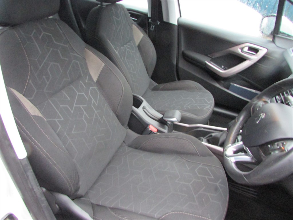 Used Peugeot 2008 2016 for sale - 77281358: Photo 8