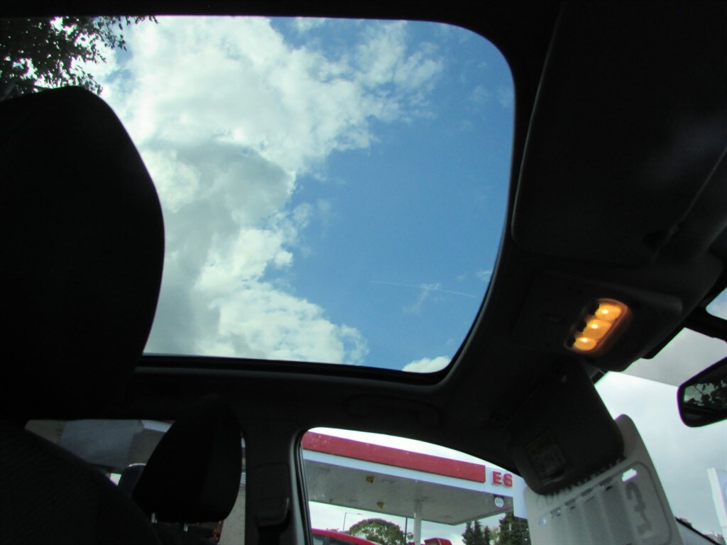 Used Nissan Qashqai 2016 for sale - 76104508: Photo 10