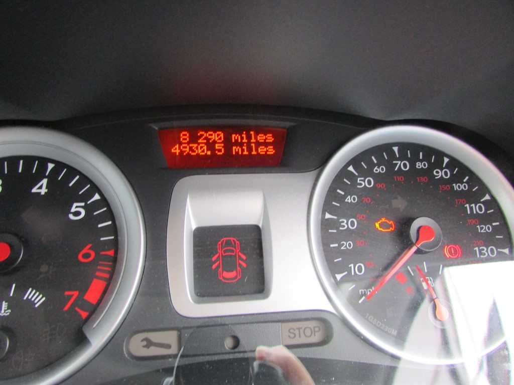 Used Renault Clio 2012 for sale - 77641029: Photo 8