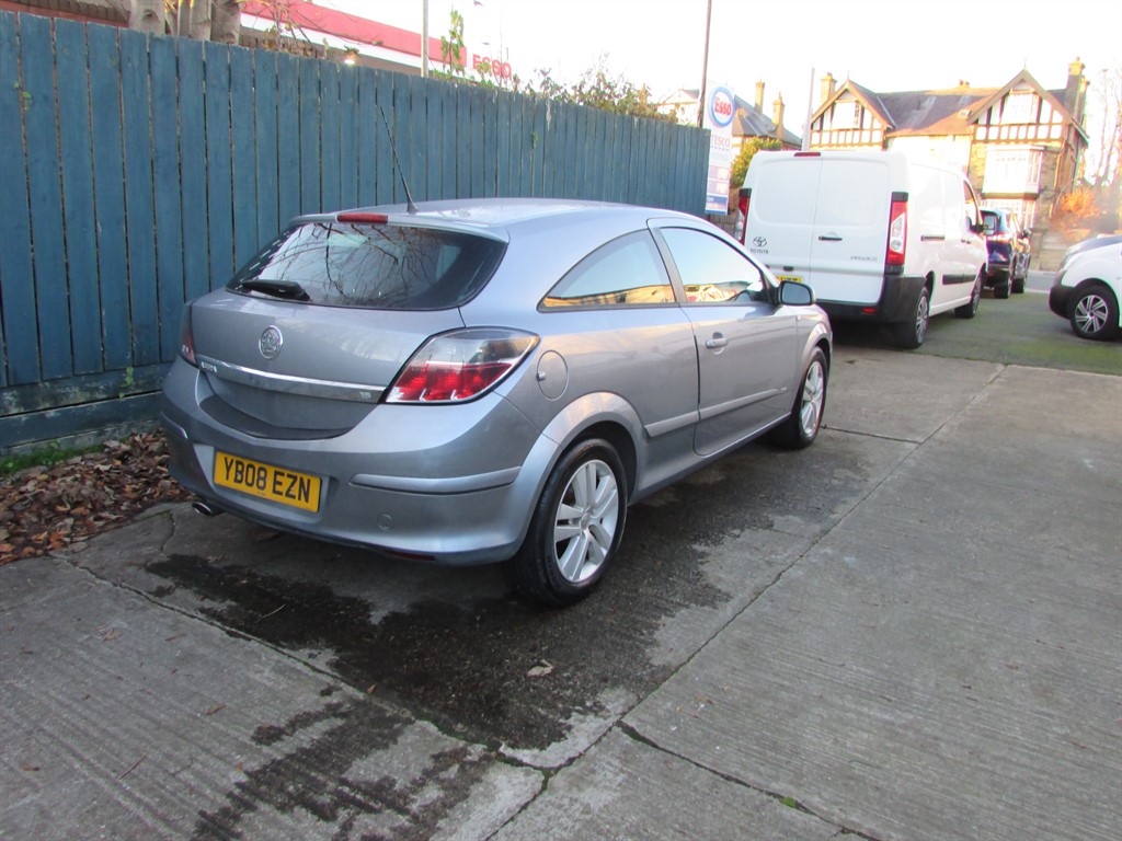 Used Vauxhall Astra 2008 for sale - 76758058: Photo 2