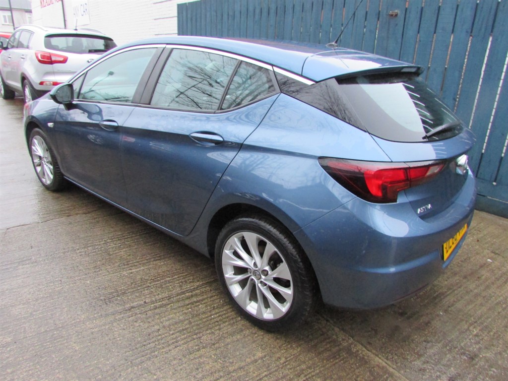 Used Vauxhall Astra 2016 for sale - 77373267: Photo 2
