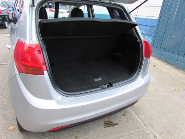 Used Kia Venga 2012 for sale - 76249936: Photo 10