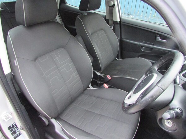 Used Kia Venga 2012 for sale - 76249936: Photo 13