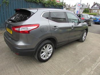 Used Nissan Qashqai 2014 for sale - 76494194: Photo