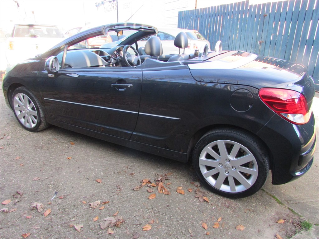 Used Peugeot 207 CC 2013 for sale - 77095429: Photo 9