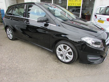 Used Mercedes-Benz 200 2017 for sale - 79264033: Photo
