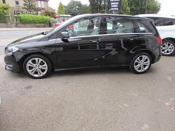Used Mercedes-Benz 200 2017 for sale - 79264033: Photo