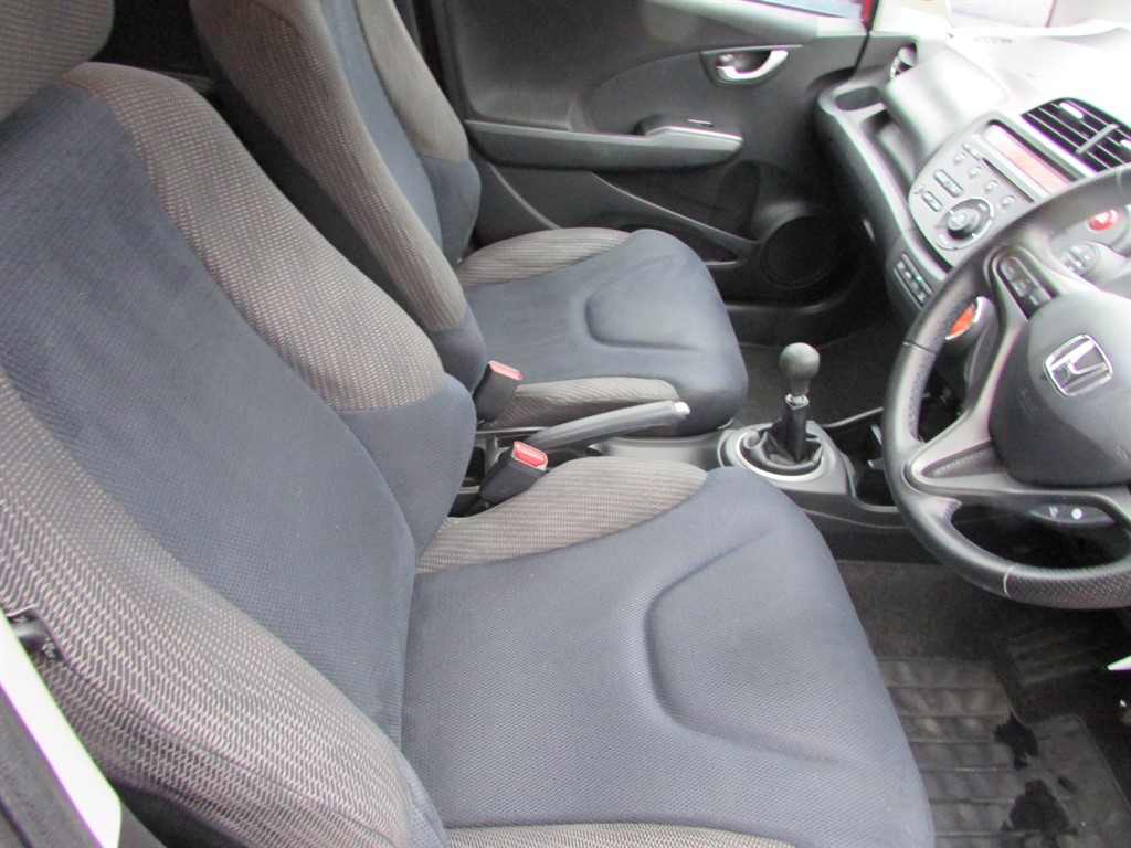 Used Honda Jazz 2015 for sale - 76557094: Photo 7