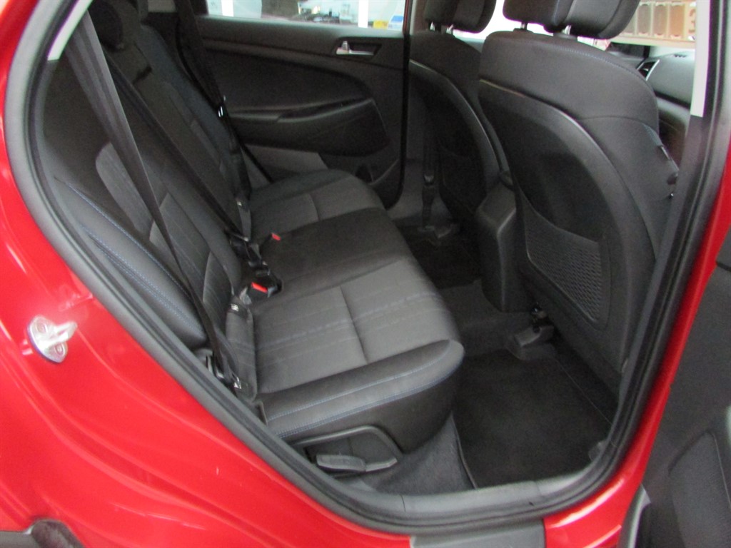 Used Hyundai TUCSON 2017 for sale - 77576748: Photo 9