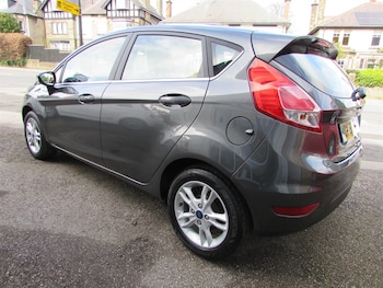 Used Ford Fiesta 2017 for sale - 78094852: Photo