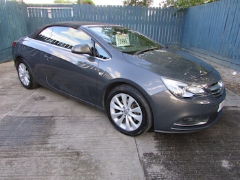 Used Vauxhall Cascada 2015 for sale - 75688702: Photo
