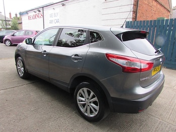 Used Nissan Qashqai 2014 for sale - 75625463: Photo