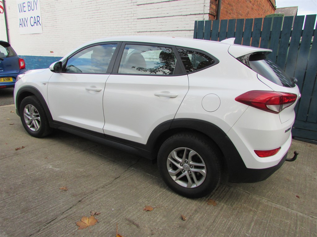 Used Hyundai TUCSON 2017 for sale - 76328488: Photo 4
