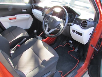 Used Suzuki Ignis 2017 for sale - 78329124: Photo