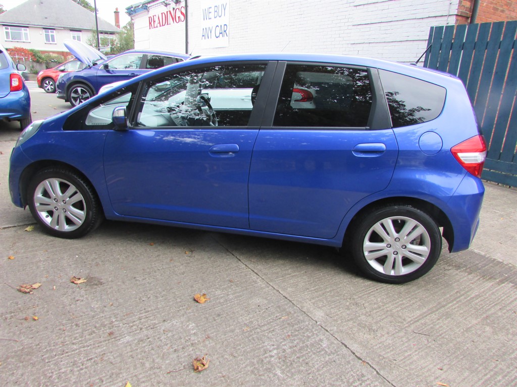 Used Honda Jazz 2015 for sale - 76124911: Photo 3