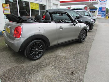 Used MINI Convertible 2016 for sale - 79706305: Photo