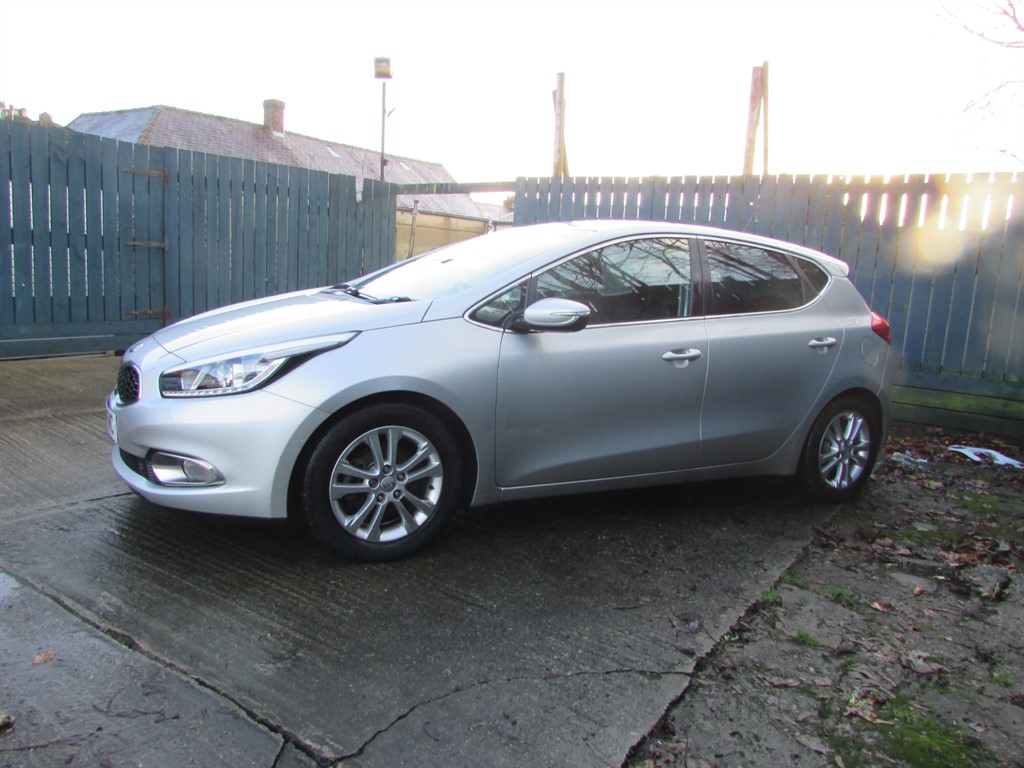 Used Kia Ceed 2013 for sale - 76895001: Photo 2