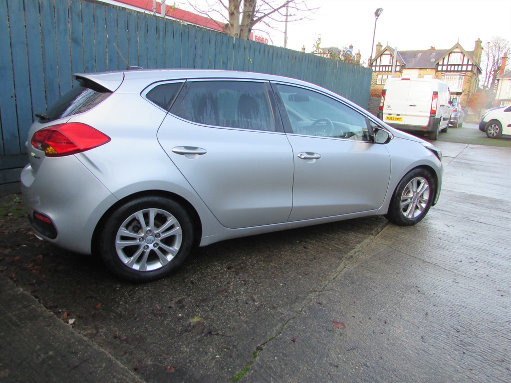 Used Kia Ceed 2013 for sale - 76895001: Photo 4