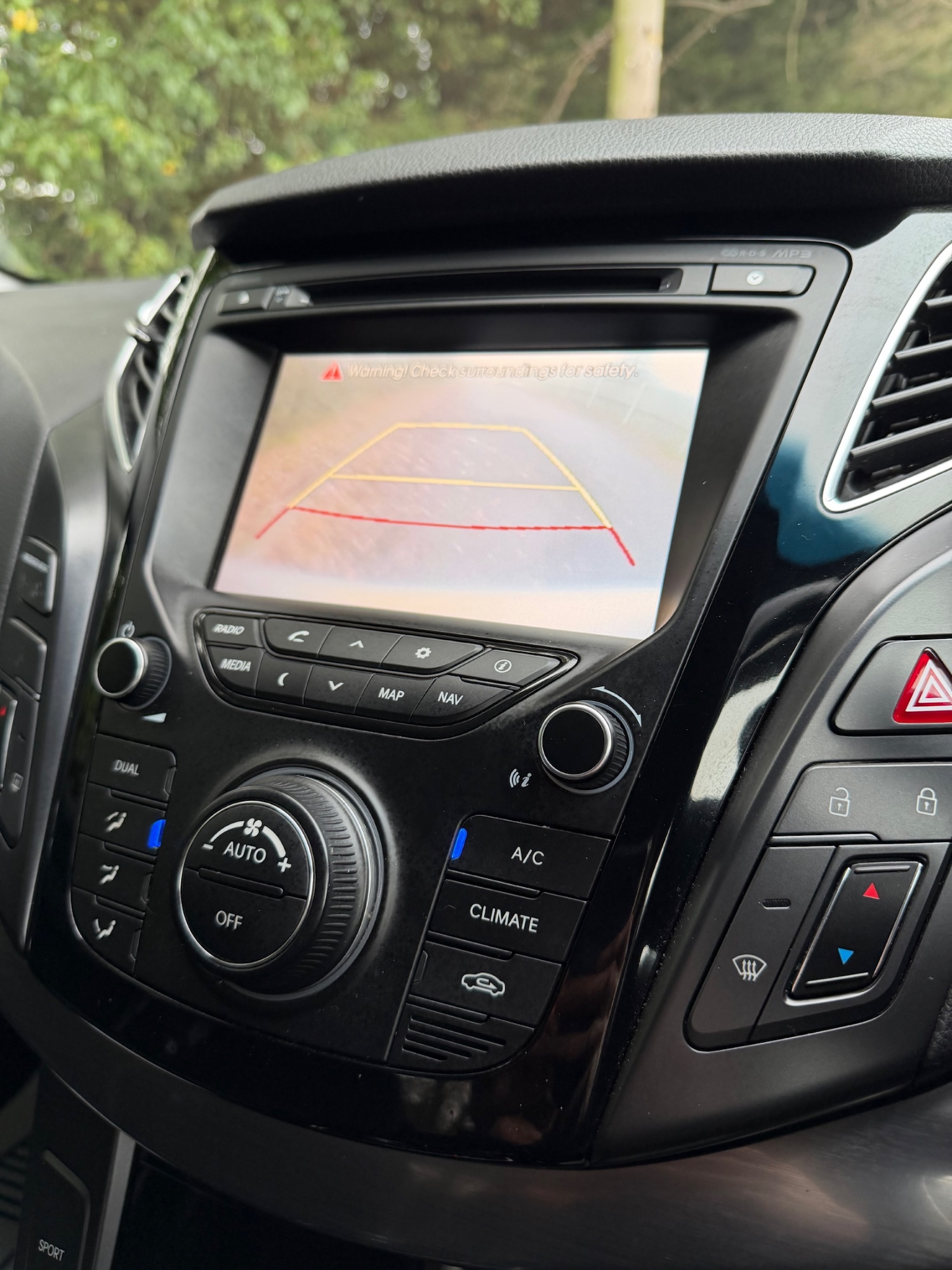 Used Hyundai i40 2013 for sale - 76974772: Photo 11