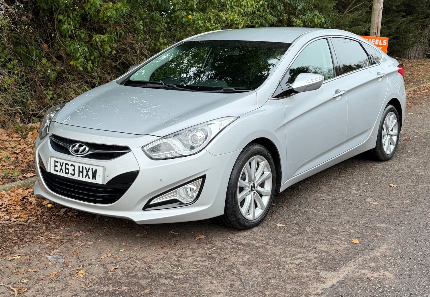 Used Hyundai i40 2013 for sale - 76974772: Photo 2