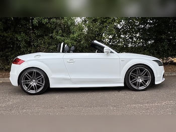 Used Audi TT 2011 for sale - 75681650: Photo