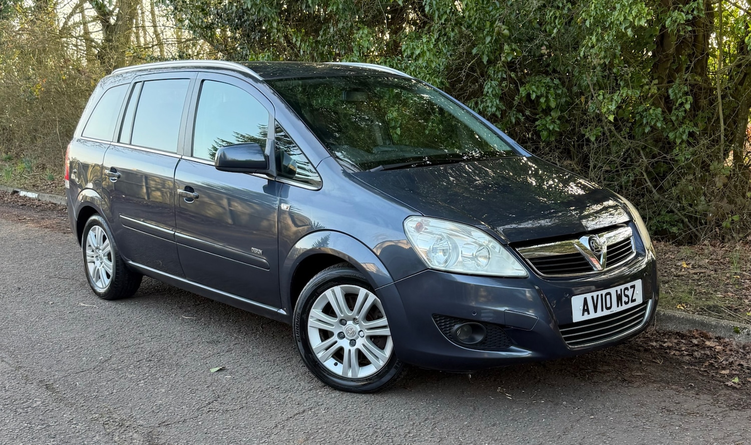 Used Vauxhall Zafira 2010 for sale - 77669430: Photo 1