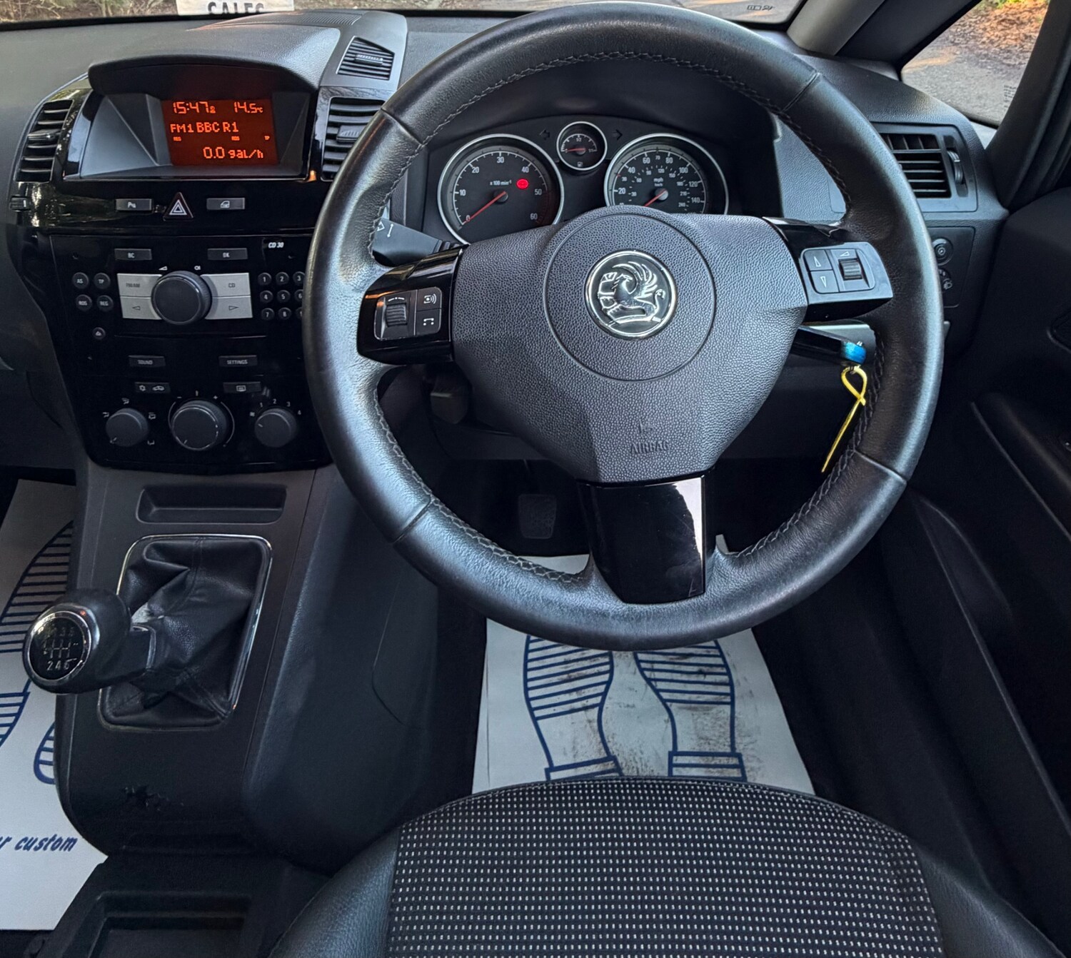 Used Vauxhall Zafira 2010 for sale - 77669430: Photo 11