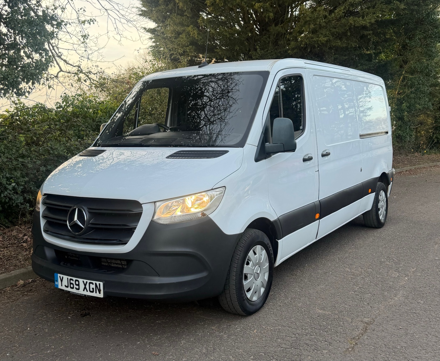 Used Mercedes-Benz Sprinter 2019 for sale - 77973132: Photo 2