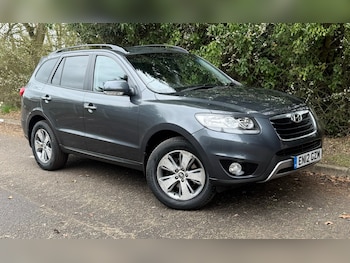 Hyundai Santa Fe feature image