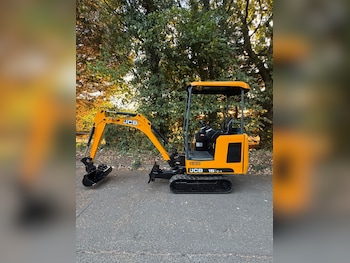 Used Aixam Mega undefined for sale - 79424553: Photo