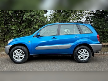 Used Toyota RAV4 2003 for sale - 78258073: Photo