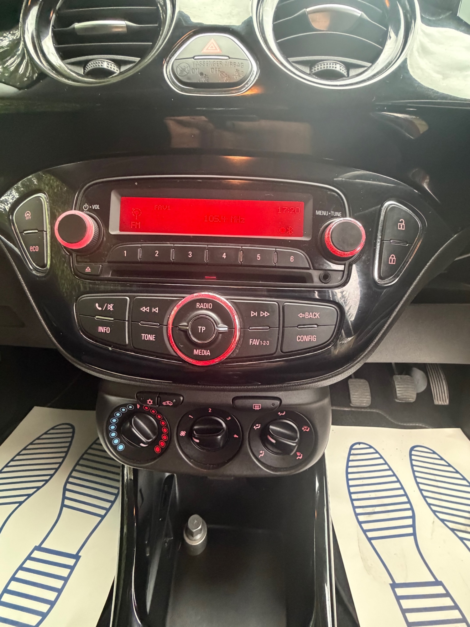 Used Vauxhall ADAM 2015 for sale - 78183216: Photo 12