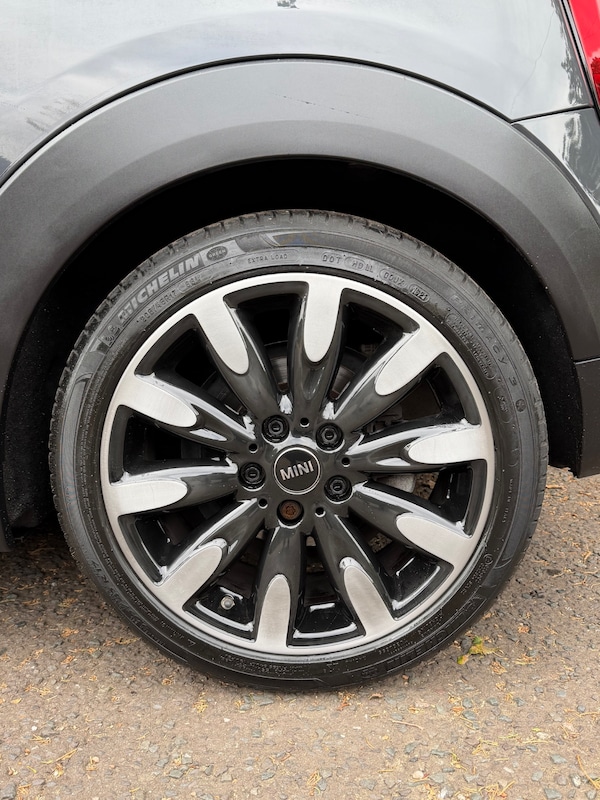 Used MINI Convertible 2018 for sale - 76236310: Photo 22